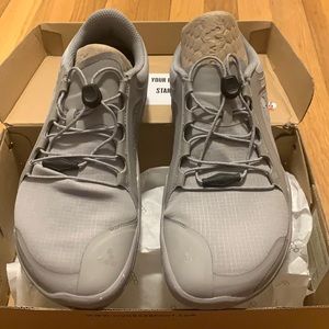 NWT Vivobarefoot shoes size 7.5